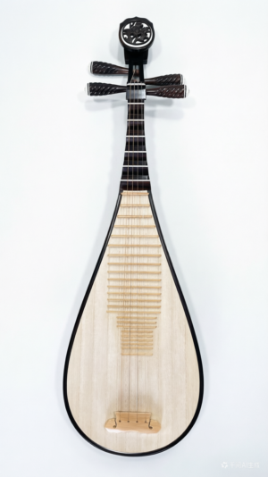 Handcrafted Large-Leaf Red Sandalwood Pipa - Front View